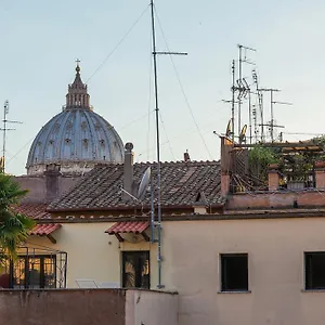 Апартаменты La Porta Rossa Di Borgo - Vatican Luxury